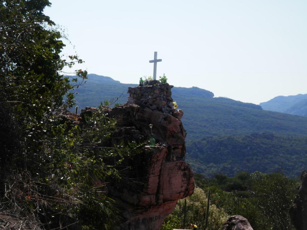 Pousada Pedras De Igatu Exterior foto